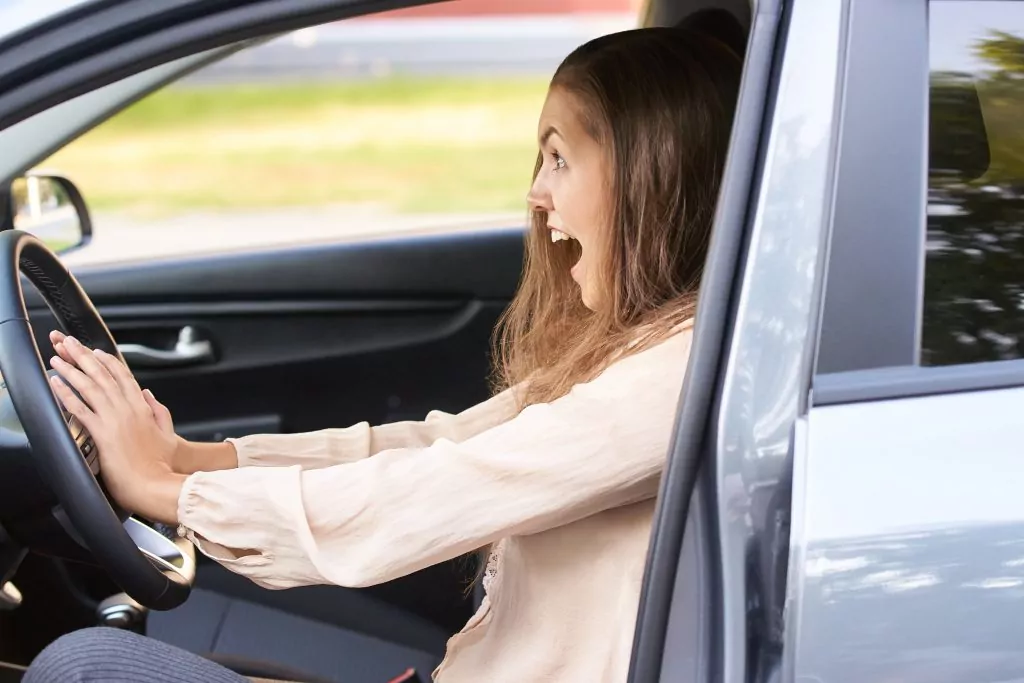 California Lyft accident driver getting in a crash and contacting a lawyer